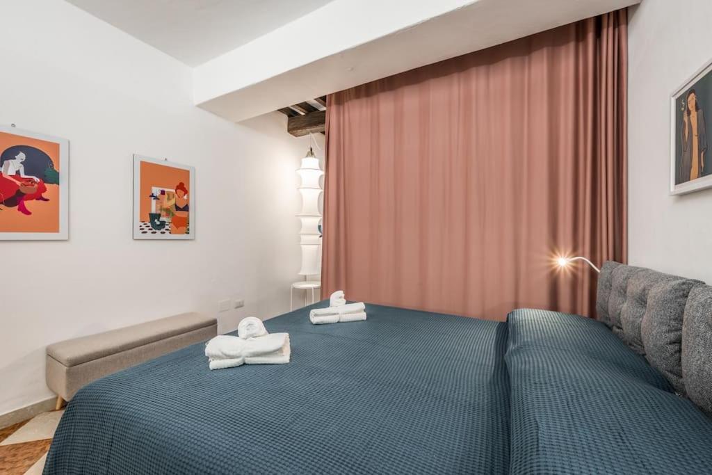 Casa Camilla - Arty Suite Nel Centro Storico Parma Exteriör bild